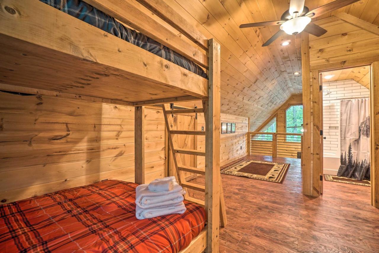 Peaceful Cabin On 3 Private Acres Deck And Fire Pit Blairsville Exterior foto